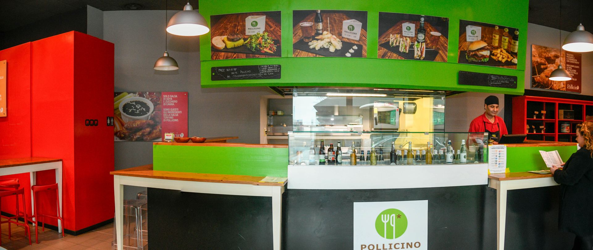 Sala e bancone del ristorante Pollicino